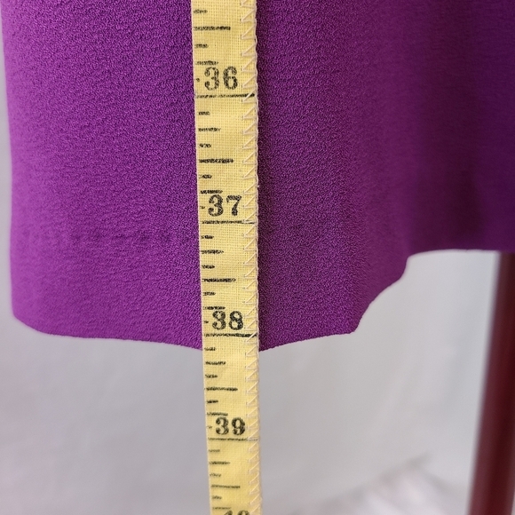 Chelsea 28 Crepe Shift Dress In Purple - Picture 13 of 14